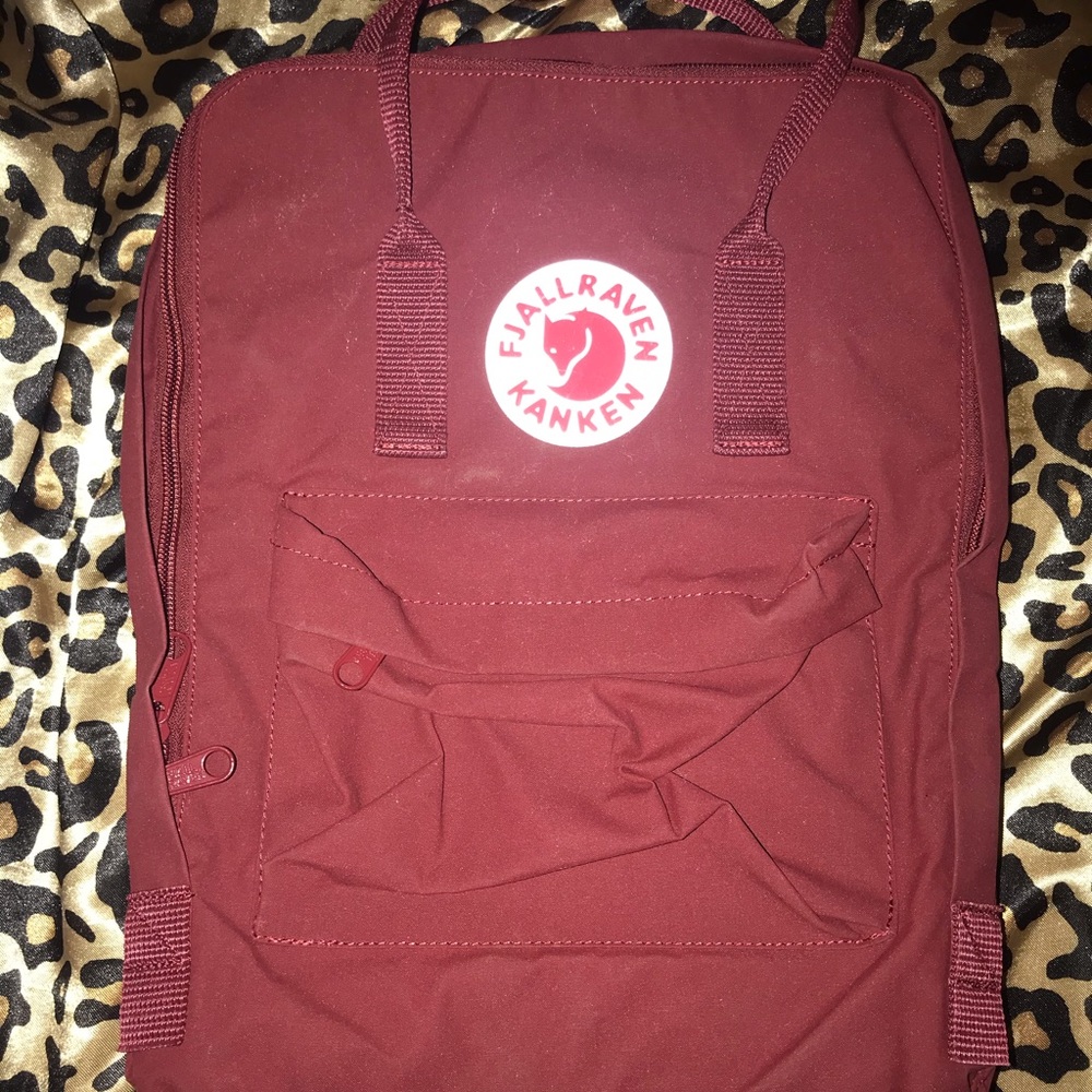 Fjallraven Kanken Backpack Maroon NWOT